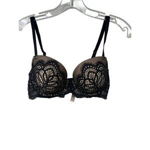 Victoria’s Secret Lined Demi Dream Angels Lace Bra Size 32DD